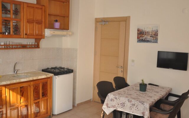 Dalyando Hotel