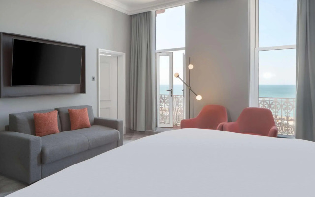 DoubleTree by Hilton Brighton Metropole