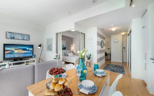 QuickStay - Upscale Condo (Lake View)