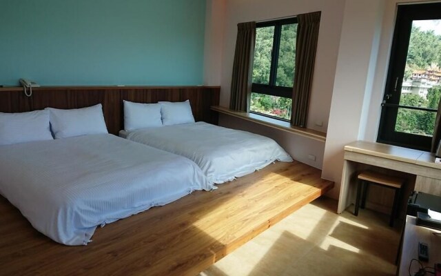 Zhaohong homestay