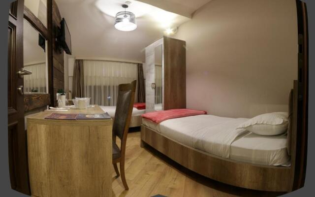 Hotel Happy