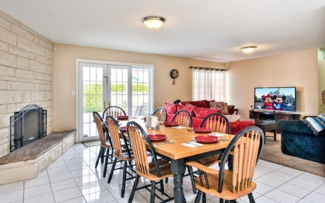 Treasure Island 4 Bedrooms 2.5 Bathrooms Home