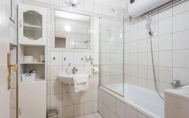 Mirage Monte Apartment