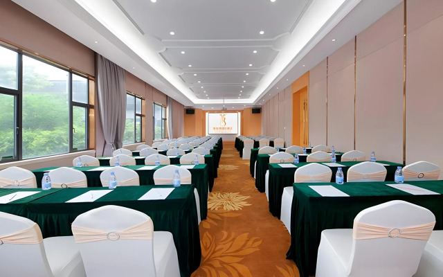 Vienna International Hotel (Shenzhen Airport Hangcheng)