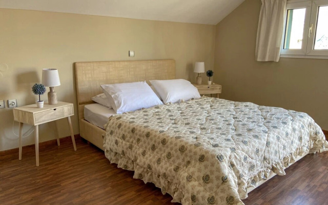 Lithostroto Suites