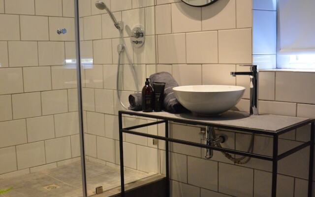 Ruby Rose Country House