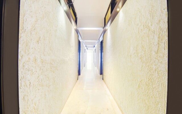 Fabhotel Shree Sai Residency