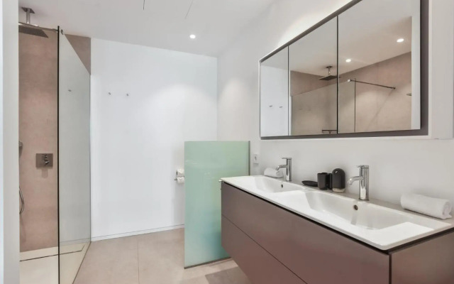 Infinity 1-6 LUXE SEA VIEW 2B