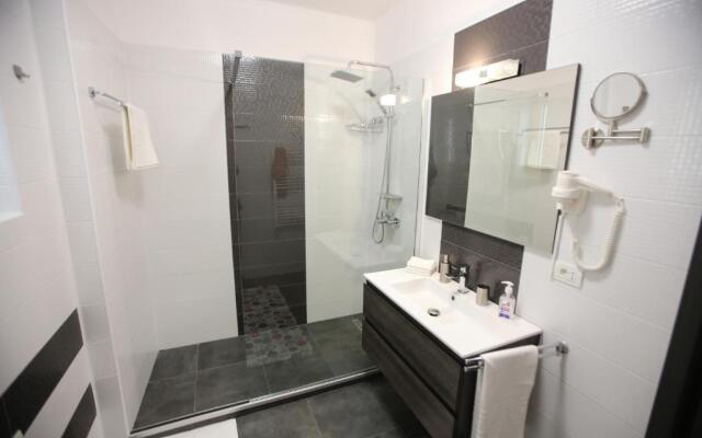 Premium Studios Mamaia Nord - Marea la 50m