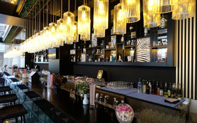 Seaden Sea World Resort & Spa