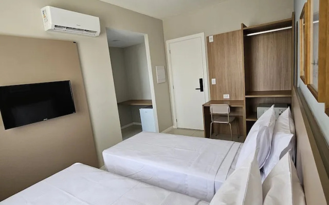 Aero Hotel