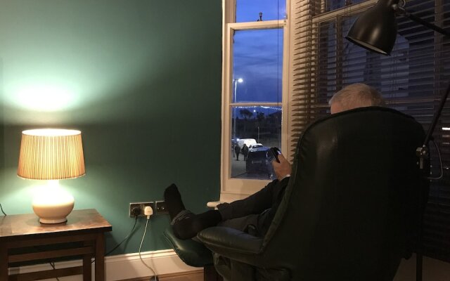 Gorgeous 2bed Apartment in the Heart of Ilfracombe