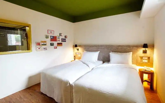 Papersun Hotel
