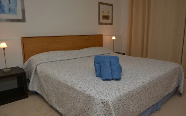 Atlantic view 1 - Apartment with ocean view & pool