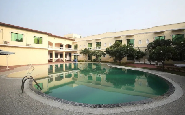 Capital O 699 Hotel Sneha