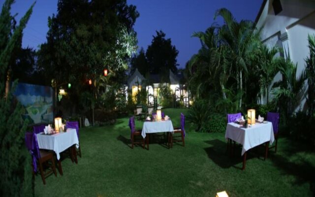 Shwe Yee Pwint Hotel