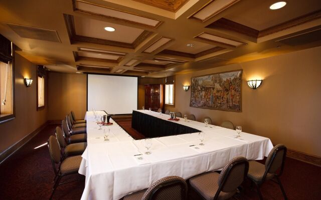 Bertram Inn at Glenmoor