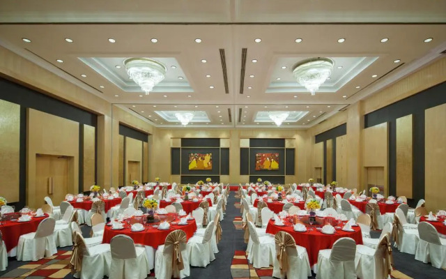 Grand Skylight Hotel Royal