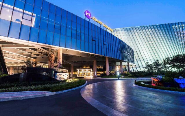 Grand Mercure Qingdao Qinglong