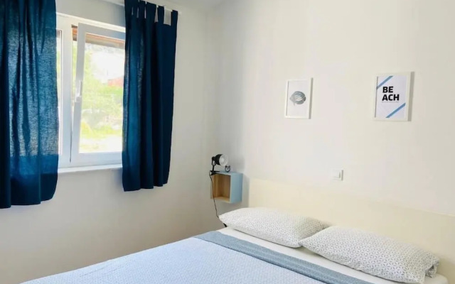 Žare - With Garden - A3