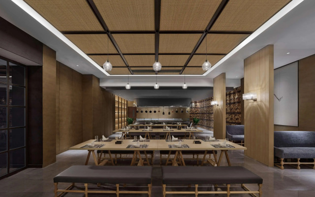 DoubleTree by Hilton Baoding