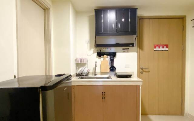 Modern Classic 2Br At Meikarta Apartment