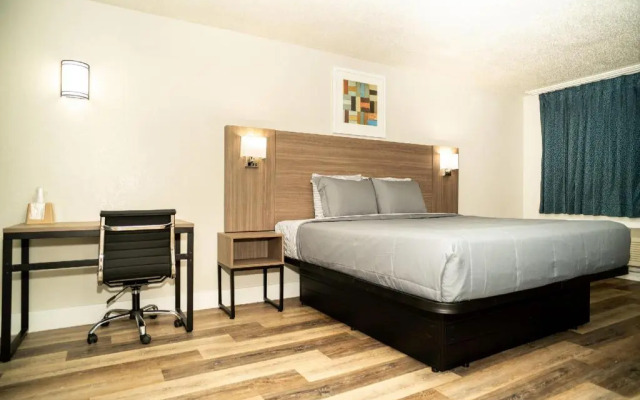 Rodeway Inn Near Ybor City - Casino