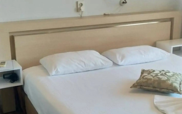 Urkmez Hotel