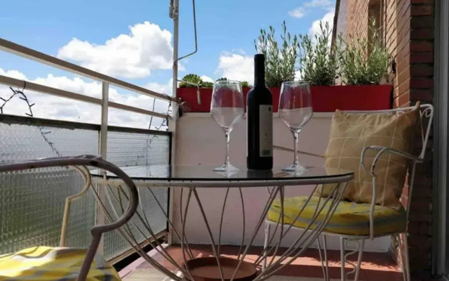 2 baños! Piso grande 100 m2 y Garaje gratis