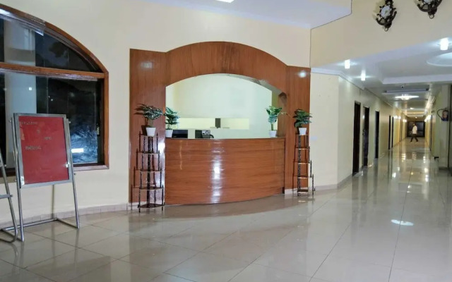 The Luv Hill Hotel And Cafe