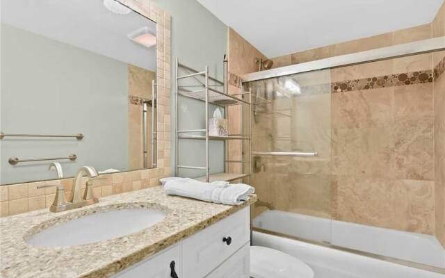 Island Club 4402 - Two Bedroom Condo