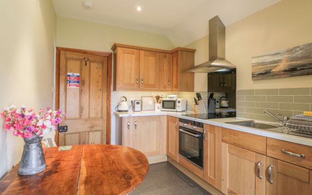 Stakesby House Apartment 3