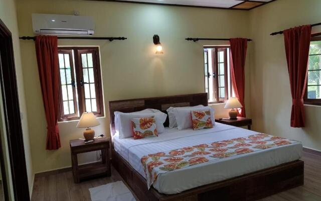 La Passe Holiday Villa in La Digue, Seychelles from 356$, photos, reviews - zenhotels.com