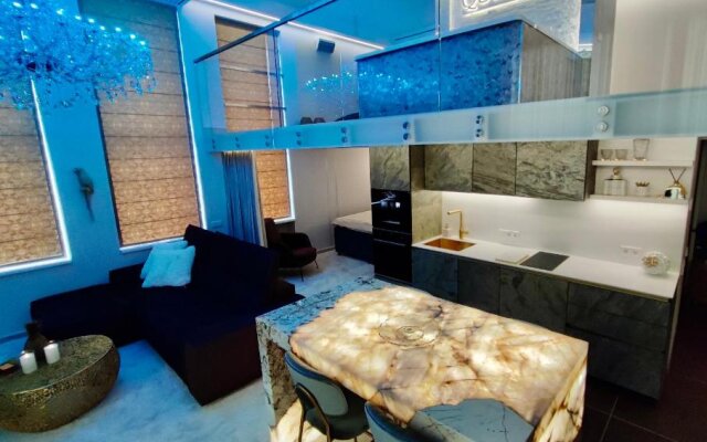 Luxury Queen V apartment with Jacuzzi