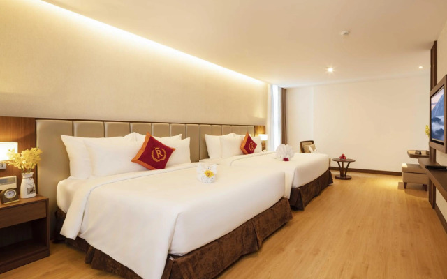 Regalia Gold Hotel