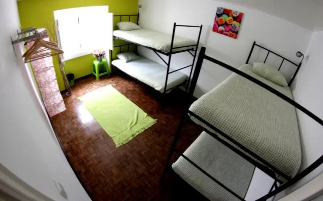 GeekCo Hostel