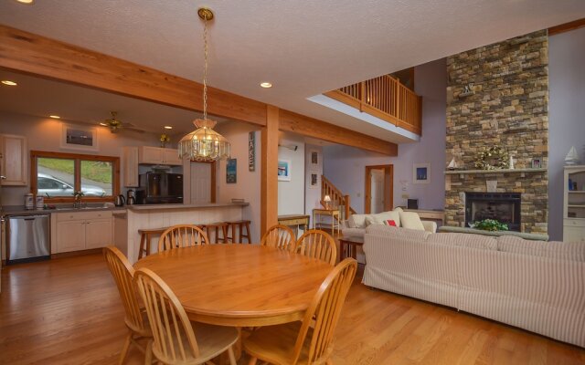 Commander's Quarters 5 Bedroom House