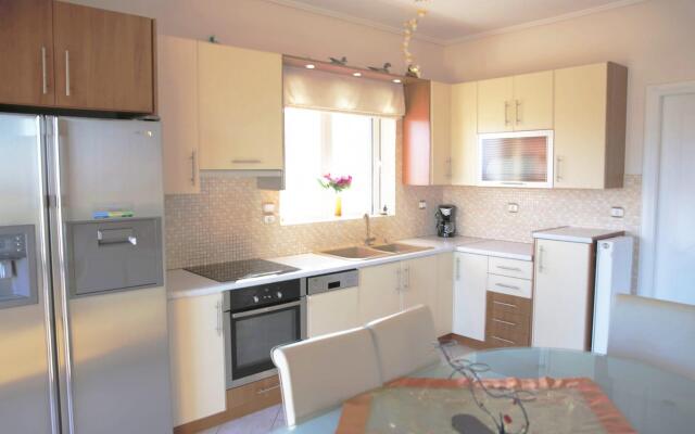 Schinias Bright Spacious Maisonette-panoramic View