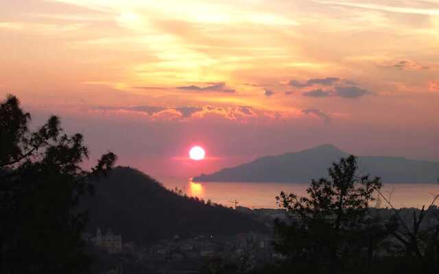 Camping Mare Monti
