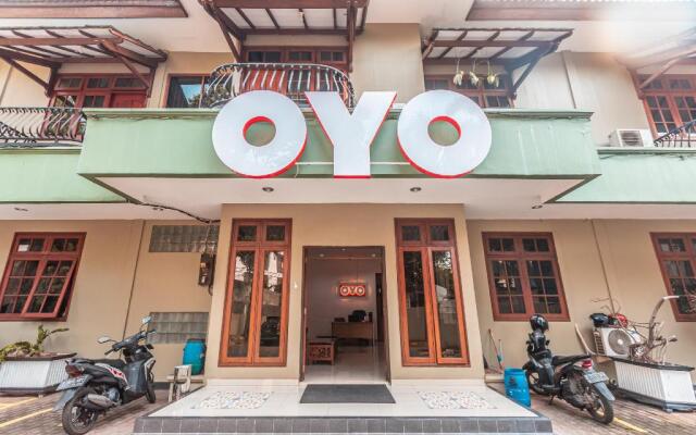 OYO 1990 Kost Kuningan Executive Boading House Setiabudi