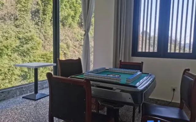 Bifengxia Yunshang Tingshui B&B
