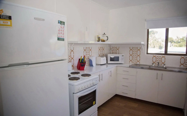 Apollo Jewel Beachfront Apartments