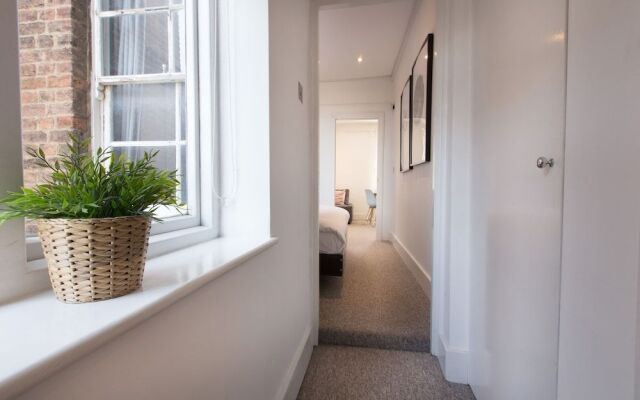 Bayswater Apartments by Allô Housing