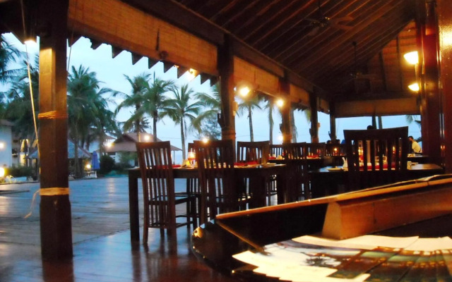 Sutra Beach Resort