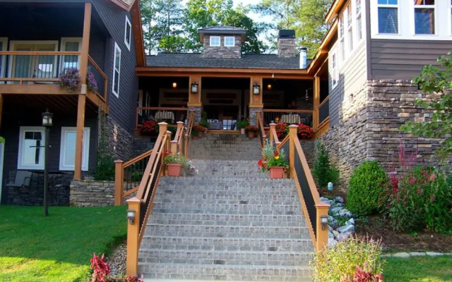 Three Pines View