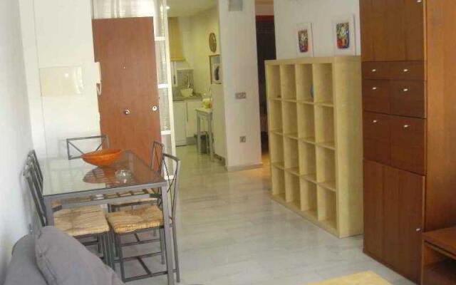 Apartamentos Puerto Romano 3000