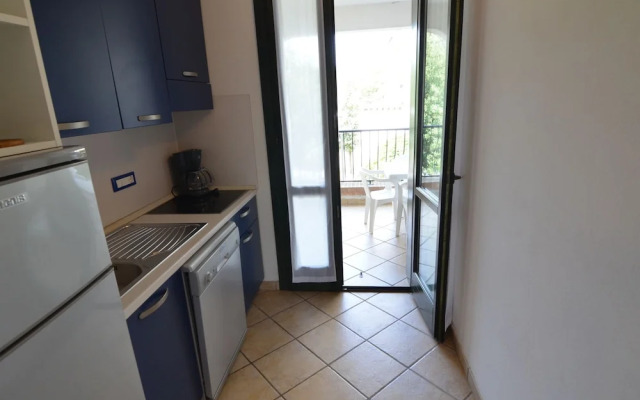 Nicely Furnished Apartment with AC near Beach