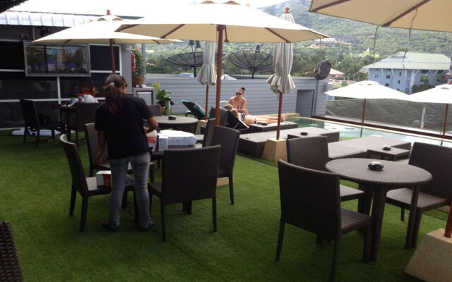 Cheeky Monkey's Samui