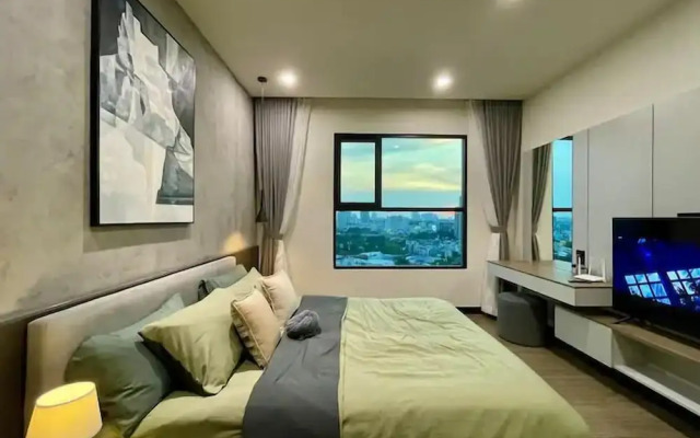 De La Sol  District 4