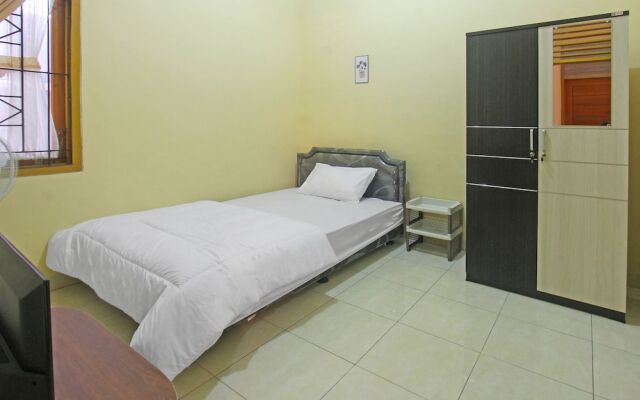 OYO 91777 Kemuning Guesthouse